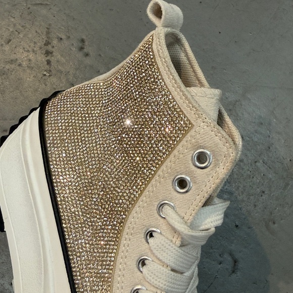 Women's High-Top Sneakers with Rhinestone Detail - Picture 3 of 3